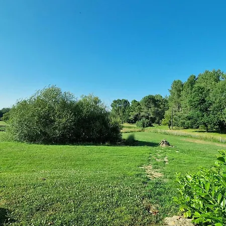 Holiday home Beautiful For 10 With Swimming Pool Saint-Meard-de-Gurcon