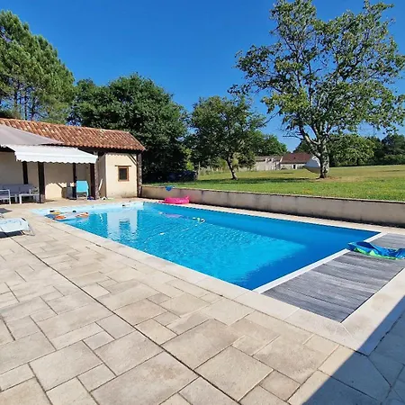 Beautiful For 10 With Swimming Pool Saint-Meard-de-Gurcon
